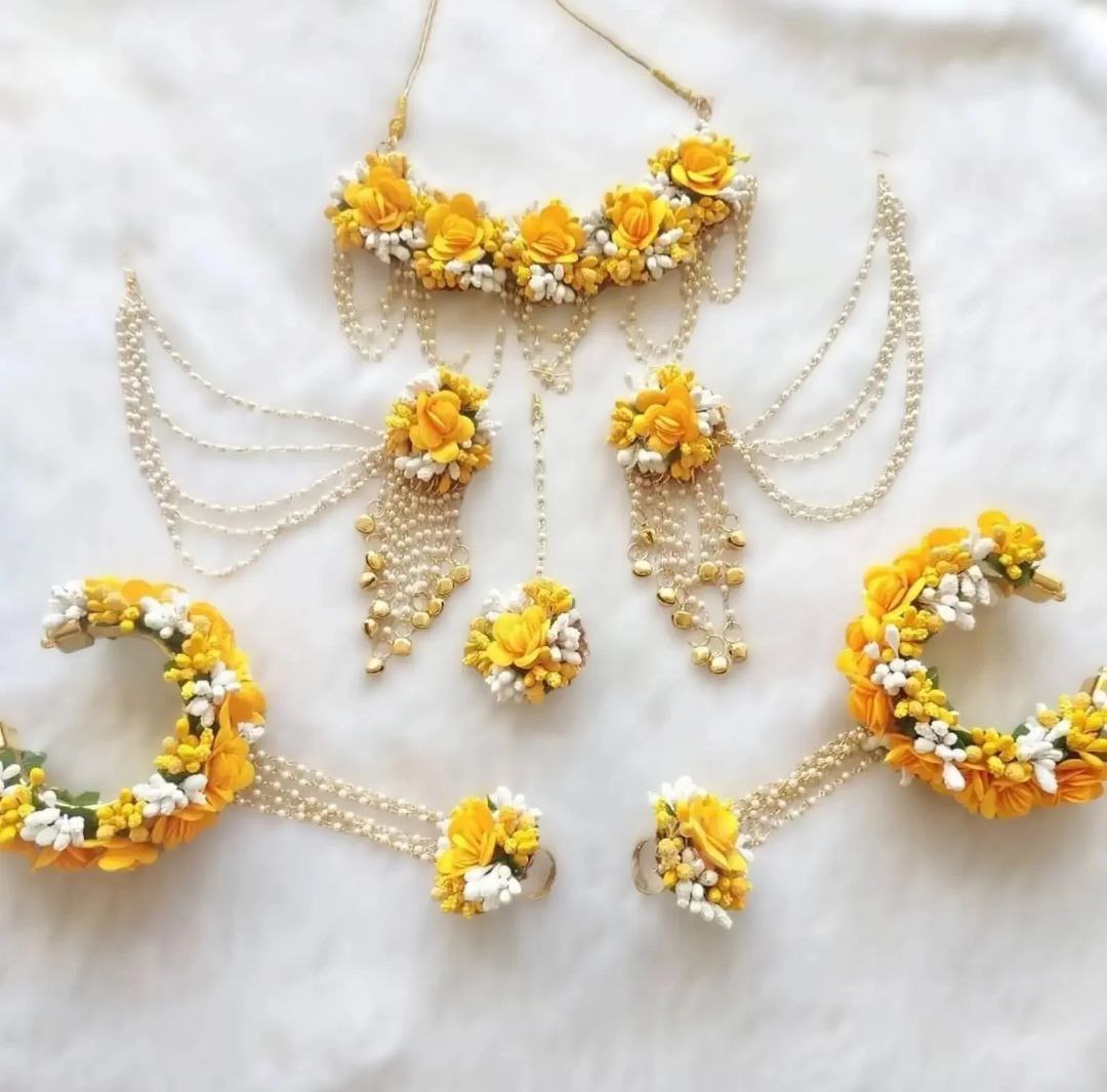 Yellow Jewellery Set